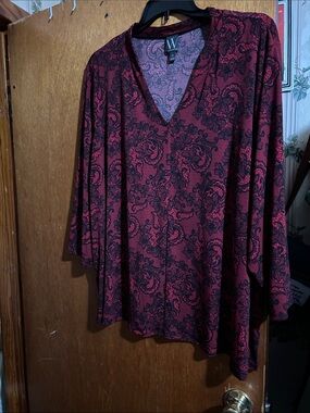Worthington Red and Black Paisley V-Neck Tunic Top